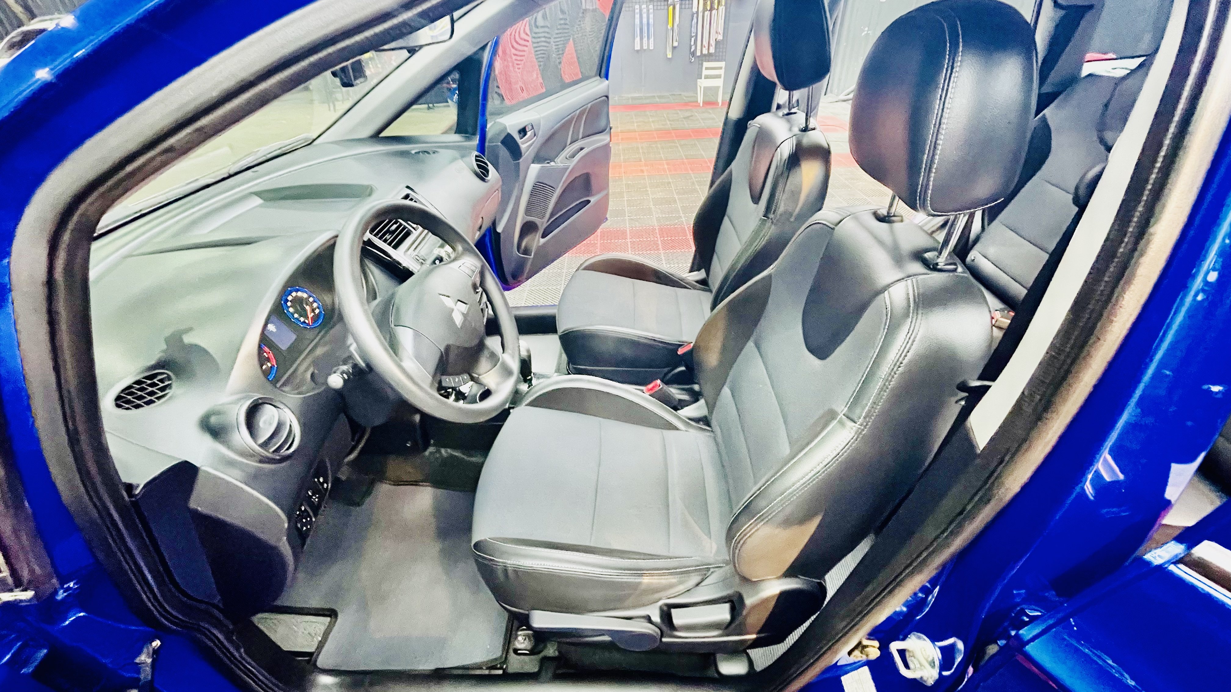 三菱 COLT PLUS 藍