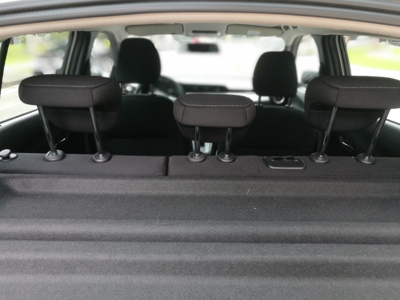 <p>NISSAN </p>KICKS
