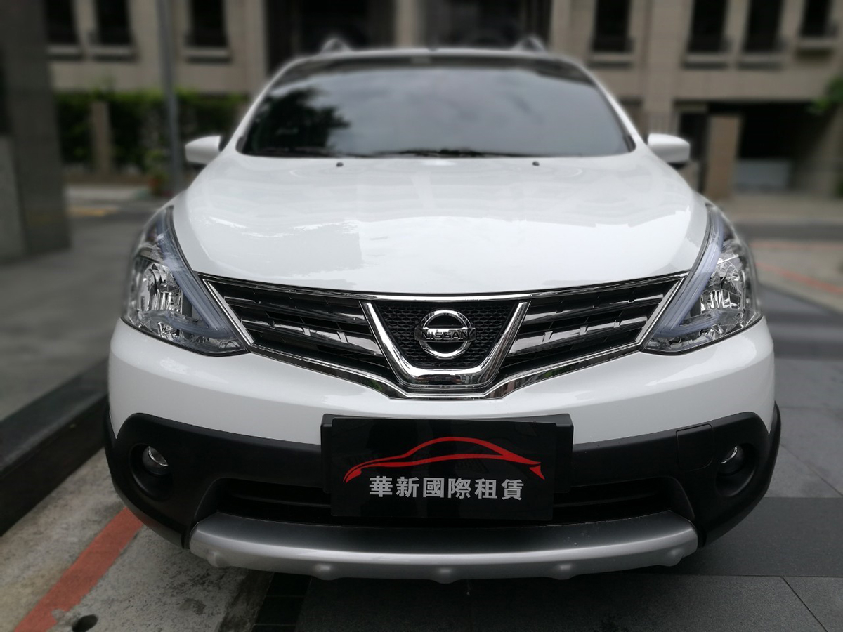 <p>NISSAN </p>LIVINA