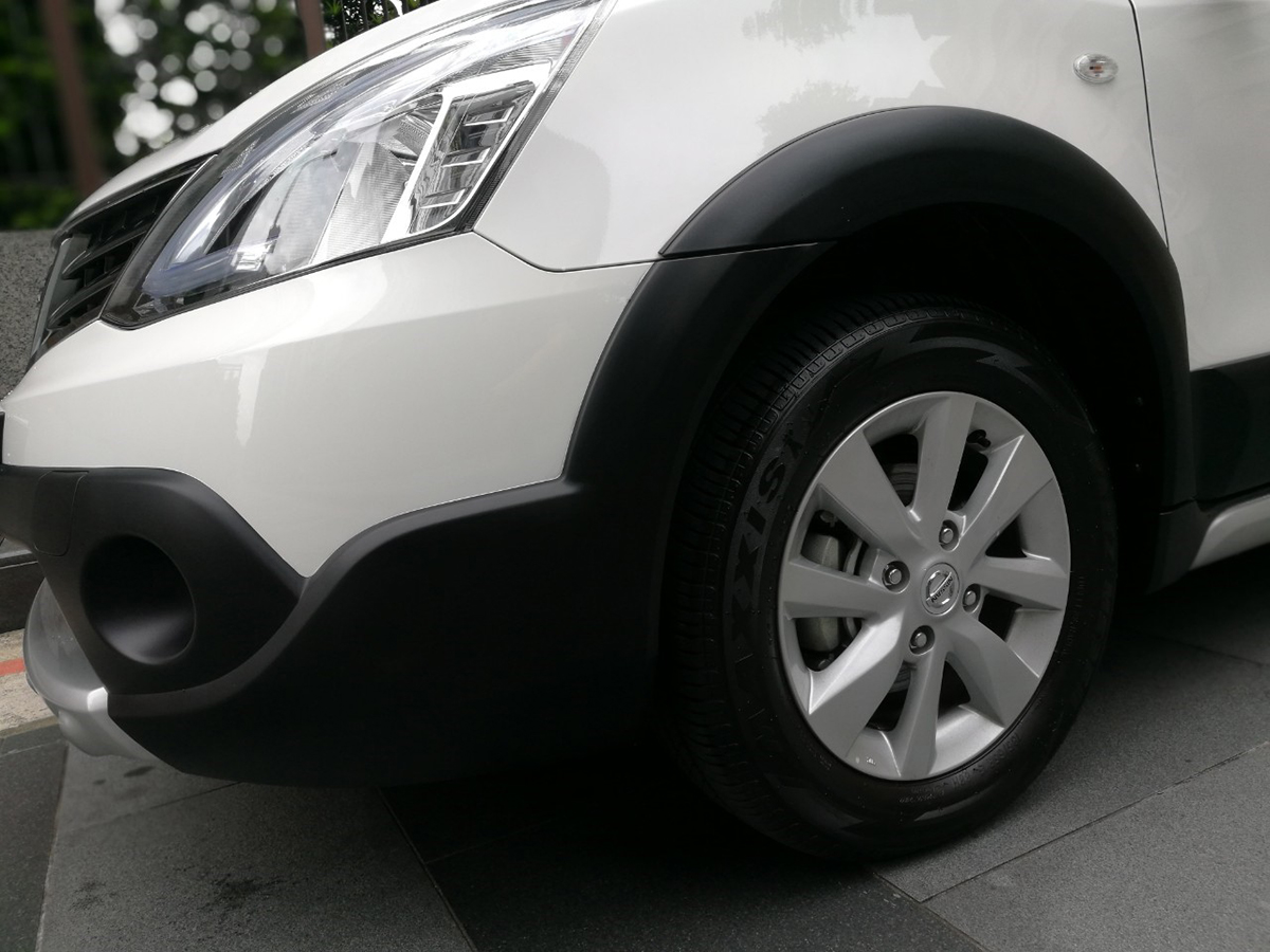 <p>NISSAN </p>LIVINA
