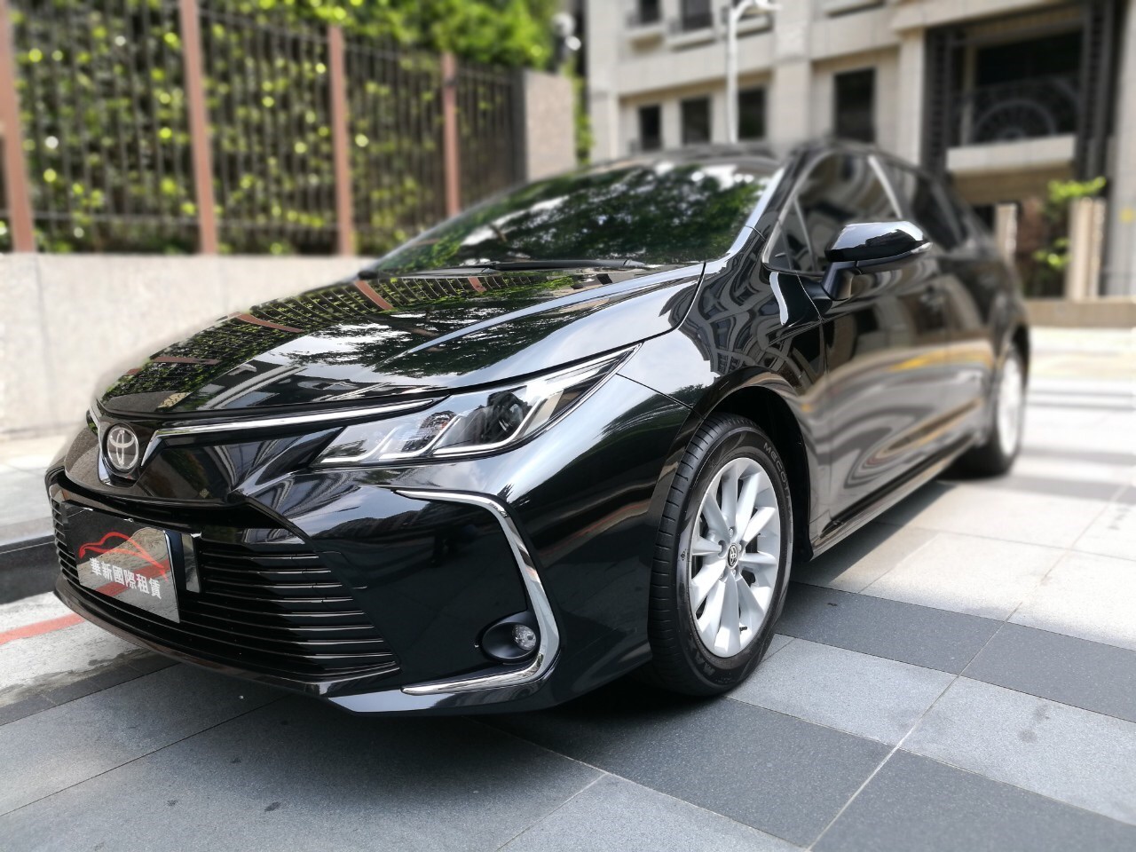 <p>TOYOTA </p>ALTIS