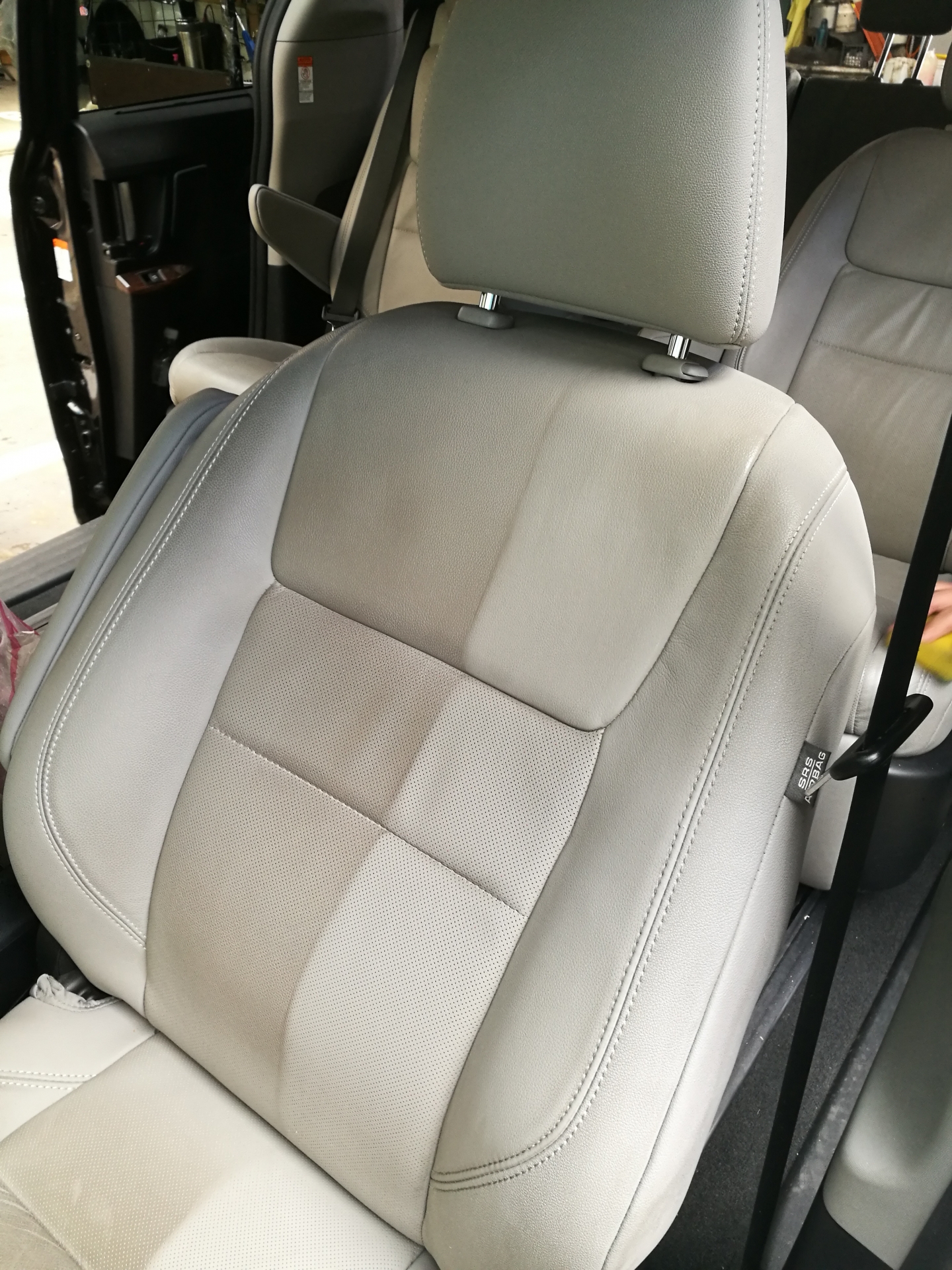 全車皮椅美白清潔
